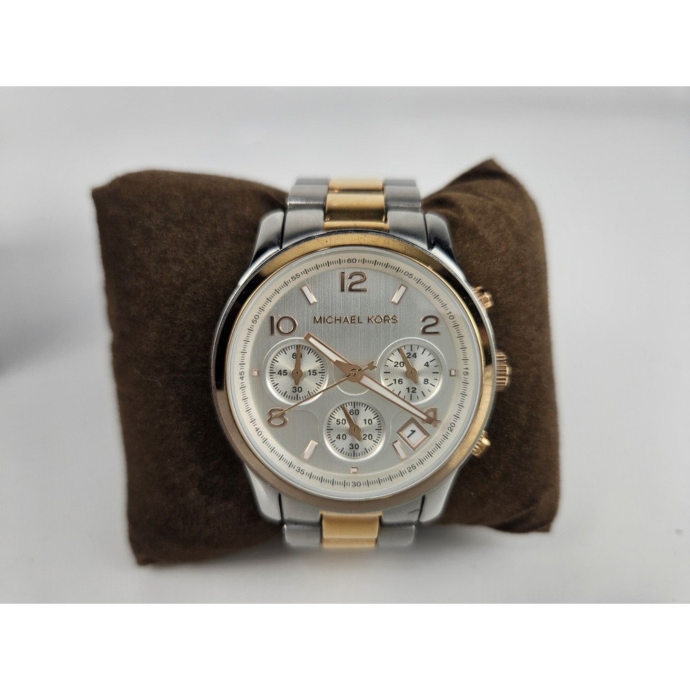 MICHAEL KORS Chronograph Womens Stainless Steel MK-5315 Watch Runs w/Box Links - Picture 6 of 7